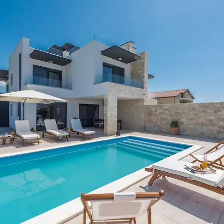 بيت للعطل Anita Sukošan