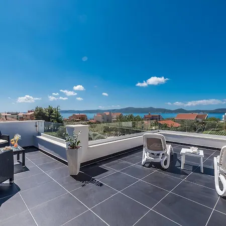 Anita Prázdninový dům *